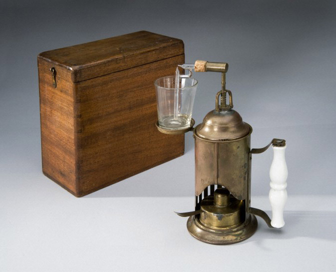 Lister carbolic spray with wooden case